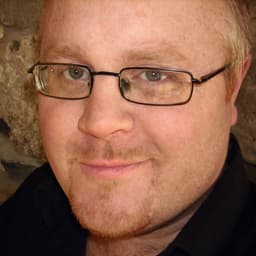 Bidragsyter Derek Landy