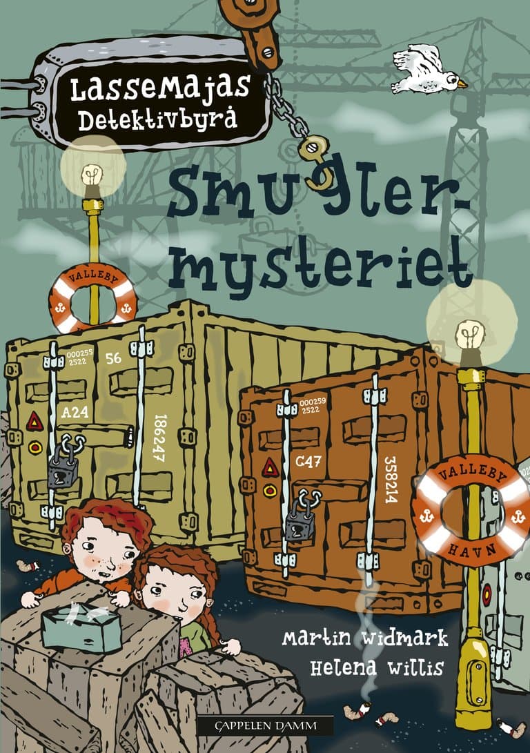 Omslag LasseMajas Detektivbyrå: Smuglermysteriet av Martin Widmark (Innbundet)