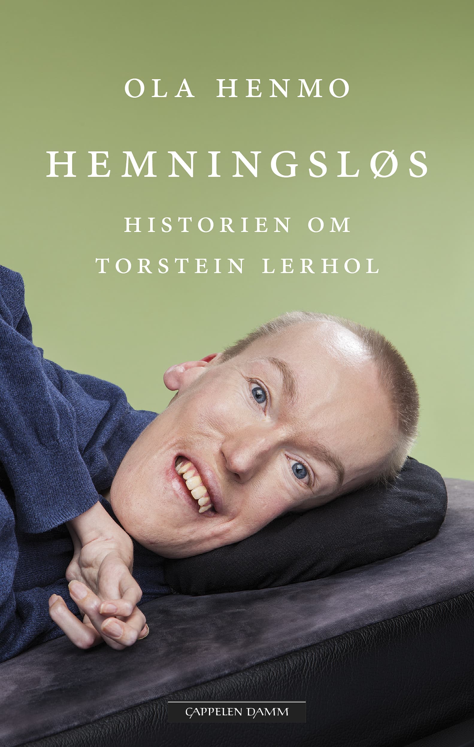 Omslag Hemningsløs av Ola Henmo og Torstein Lerhol (Ebok)