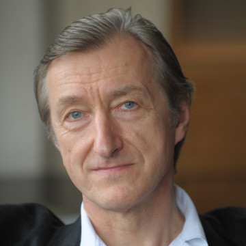 Julian Barnes