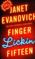 Finger lickin' fifteen av Janet Evanovich (Heftet)