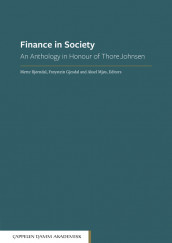 Finance in Society av Mette Helene Bjørndal, Frøystein Gjesdal og Aksel Mjøs (Heftet)